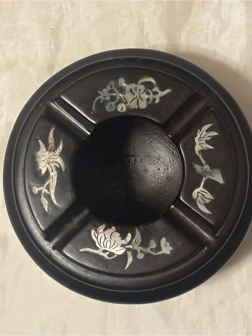 Round Dark Wood Ashtray with Mother-of-Pearl Floral Inlay